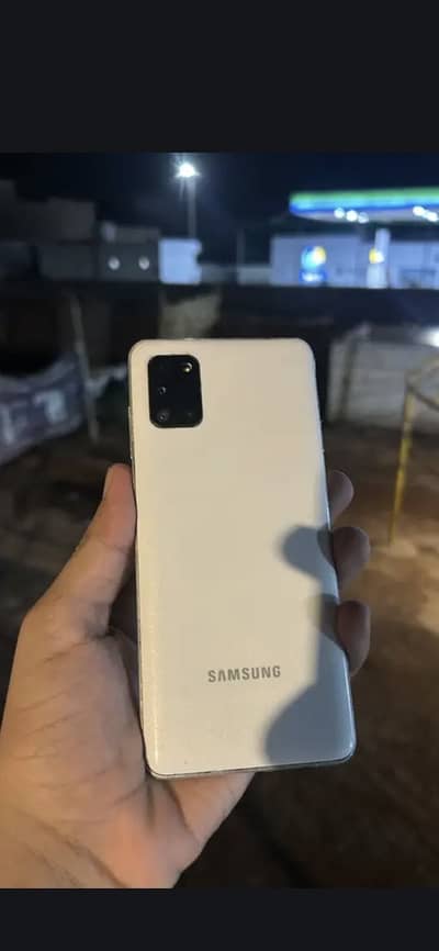 Samsung Mobile A31