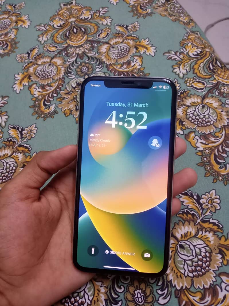 Apple iPhone X 1