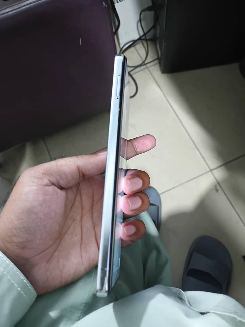 Tecno CAMON 30 5