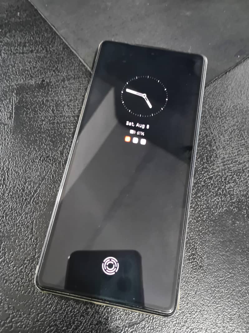 Tecno CAMON 30 1