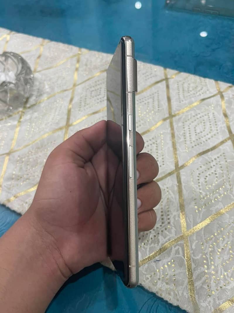 Google Pixel 7 Pro 4