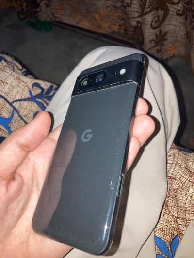 Google Pixel 8