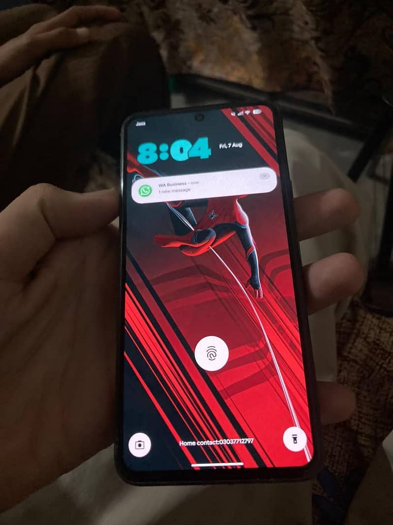 Google Pixel 8 3