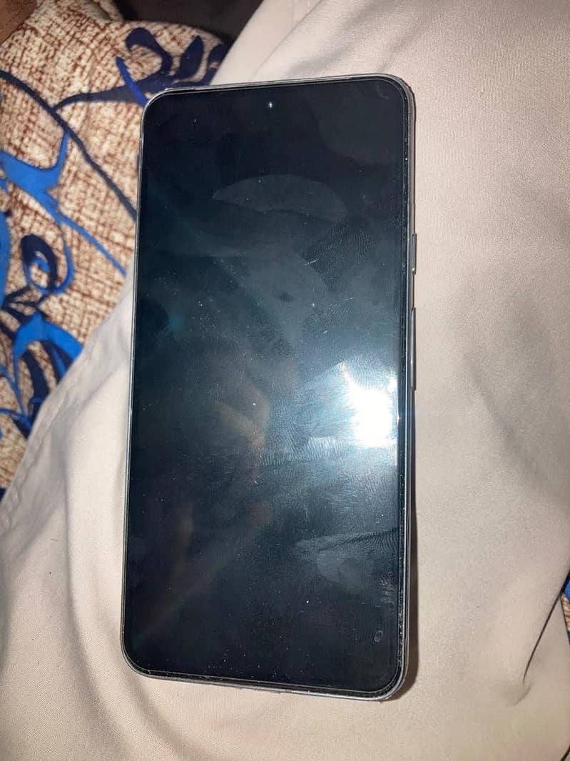 Google Pixel 8 4
