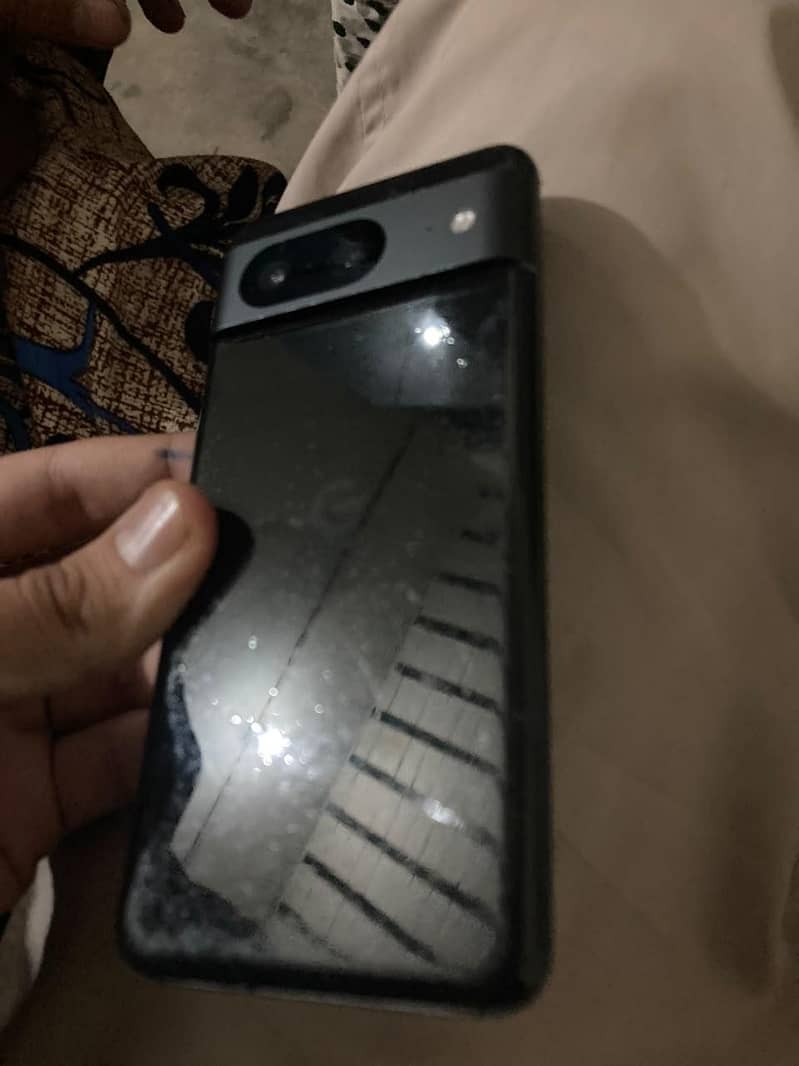 Google Pixel 8 5