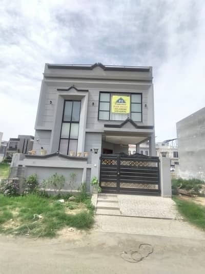 Fully Furnished 5 Marla Adorable Bungalow On Top Location For Rent in DHA Phase 9 Town Lahore