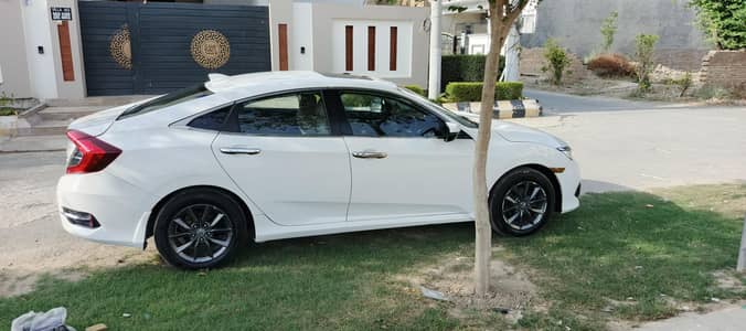 Honda Civic Oriel 2020