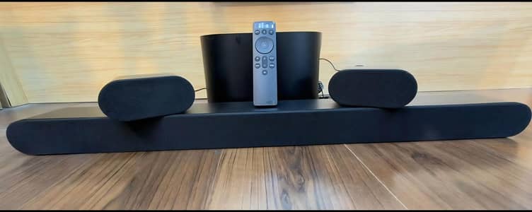 VIZIO Amarican soundbar with wireless subwoofer dolby atmos New 2024