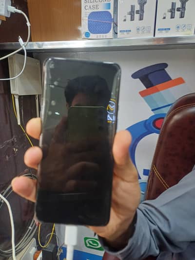 one plus 9 pannel