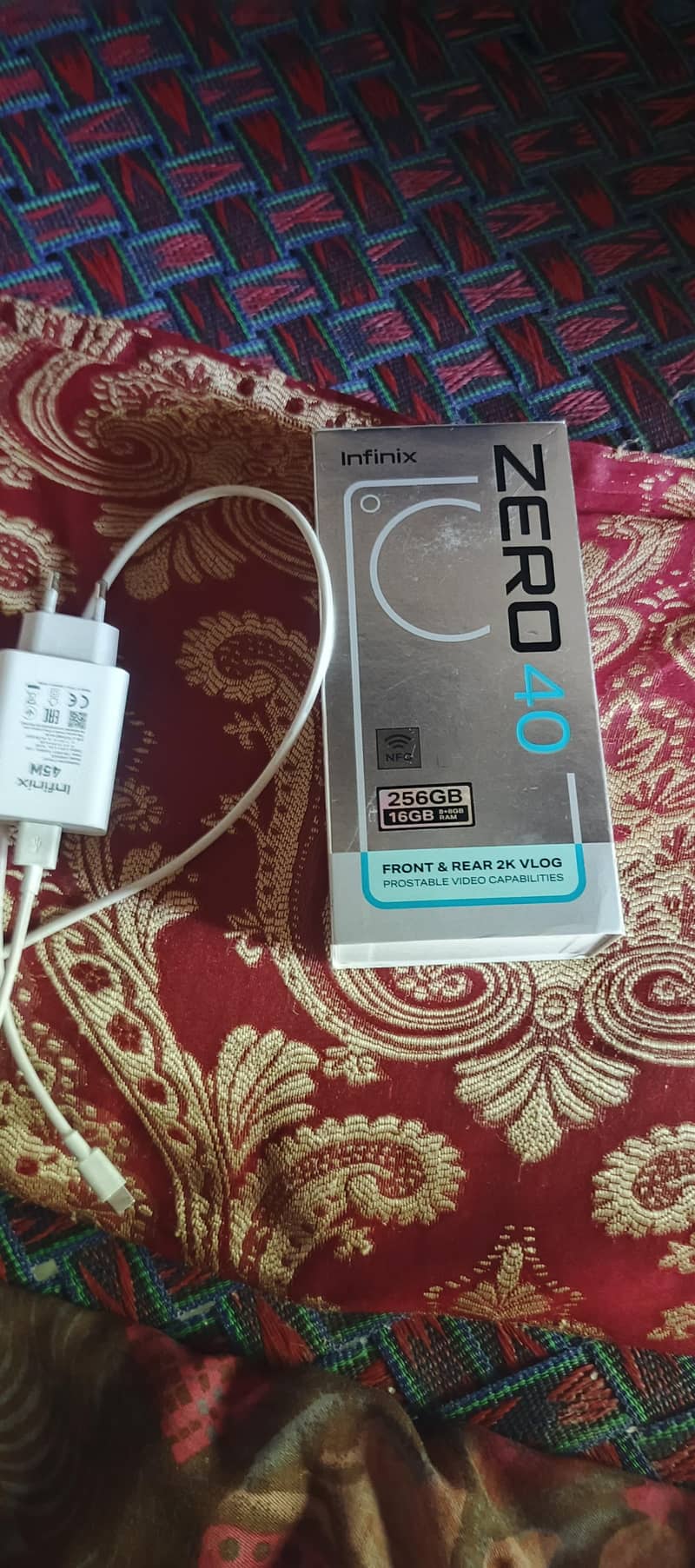 Infinix Zero 40 10