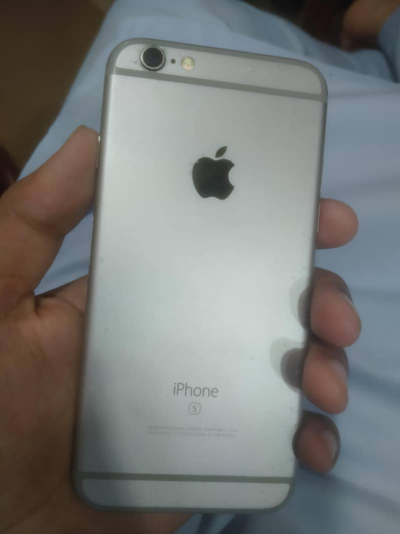 Apple iPhone 6S 1
