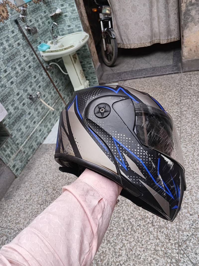 helmet 5