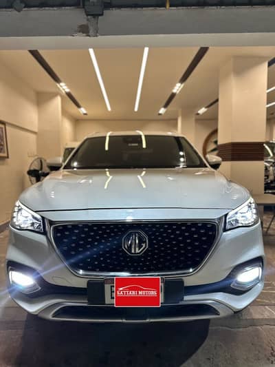 MG HS 2021