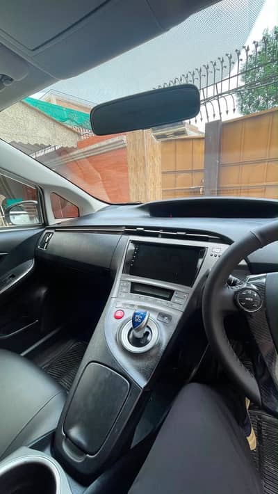 Toyota Prius 2012