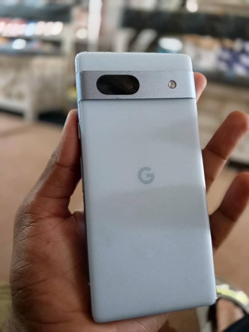 Google Pixel 7a 1