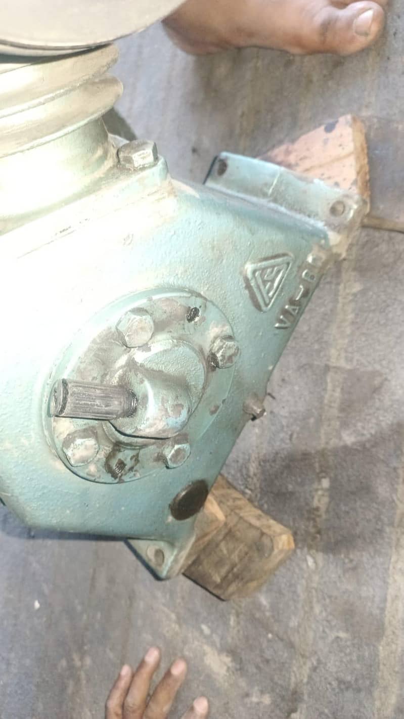 AIR COMPRESSOR 1