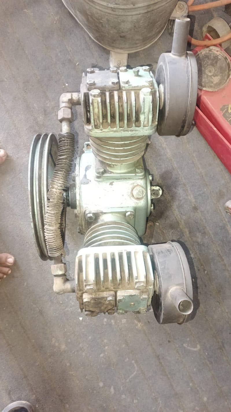 AIR COMPRESSOR 3