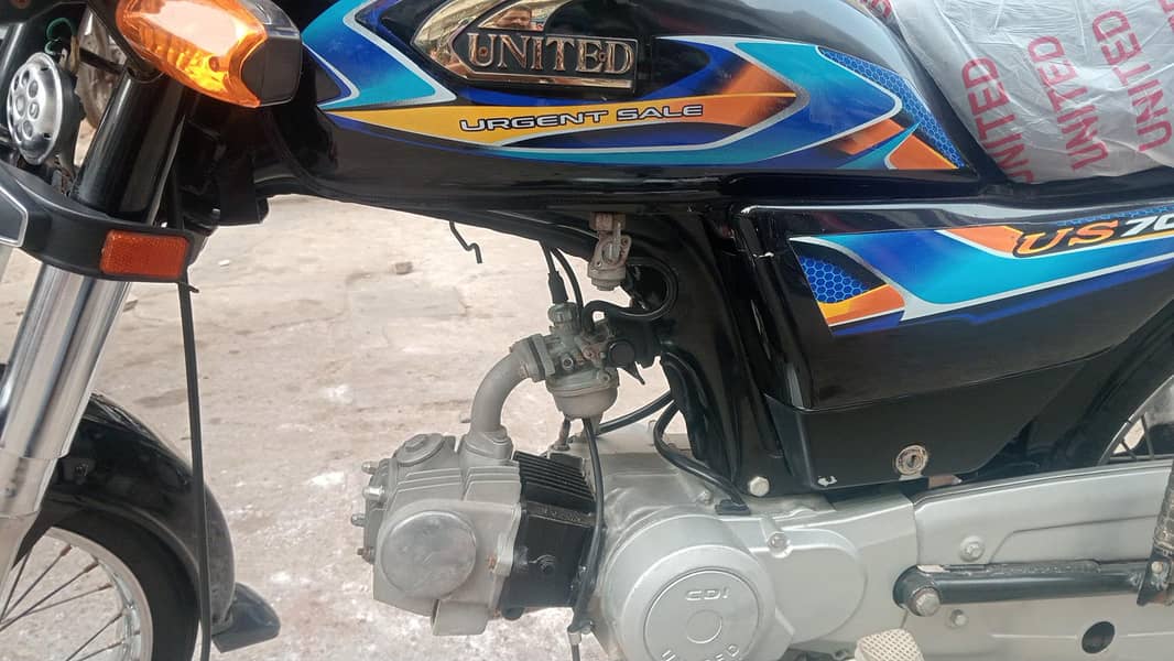 UNITED 4