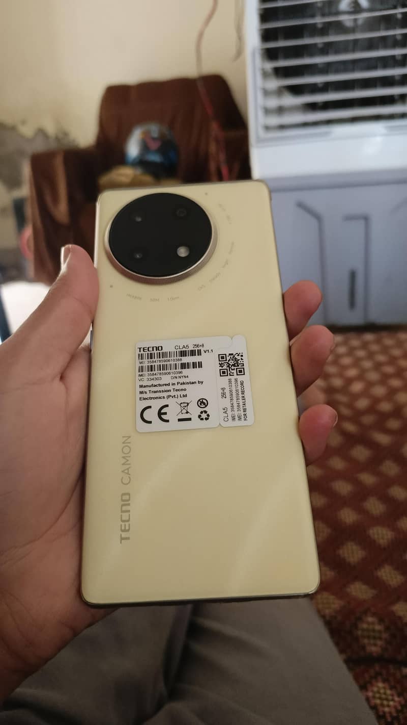 Tecno CAMON 30S 3