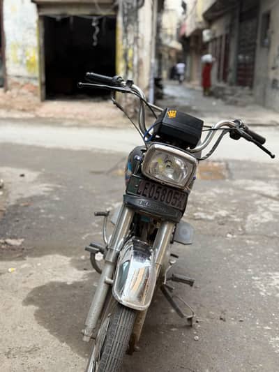 honda CD 70  2017 model