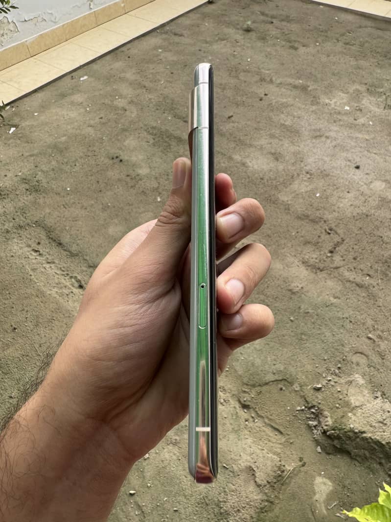 Google Pixel 7 Pro 4
