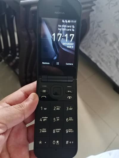 Nokia 2720 Flip