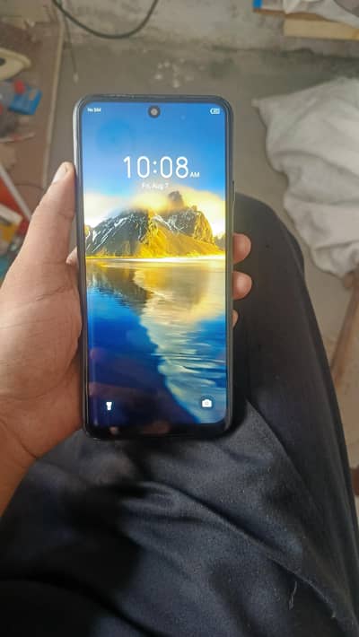 Infinix Hot 30 Play