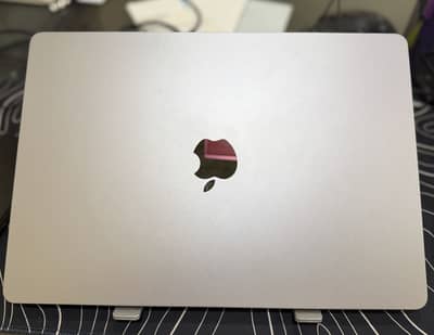 Macbook air M2 2023