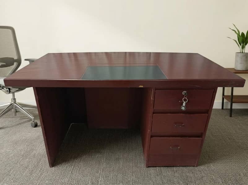 Executive Office table 0