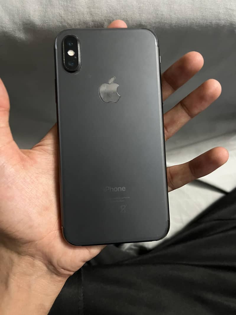 Apple iPhone X 0
