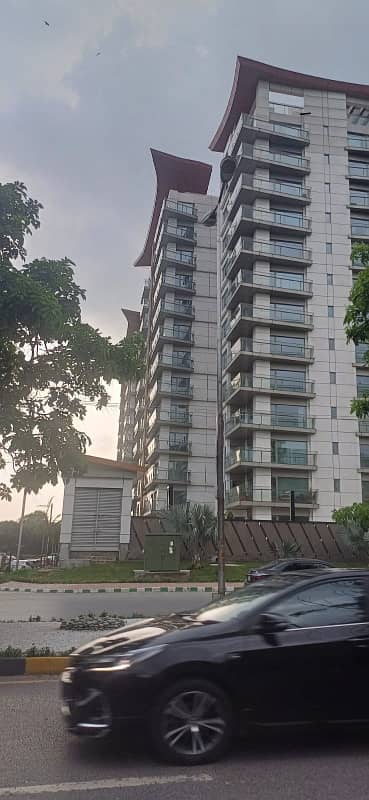 SUKH CHEYN F-10 MARKAZ BRAND NEW 1 BED UNFURNISHED APARTMENT FOR SALE