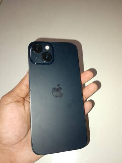 Apple iPhone 13
