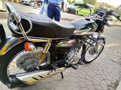 Honda CG 125 bike 2016 model 03. . 21. . 67. . 42. . 142