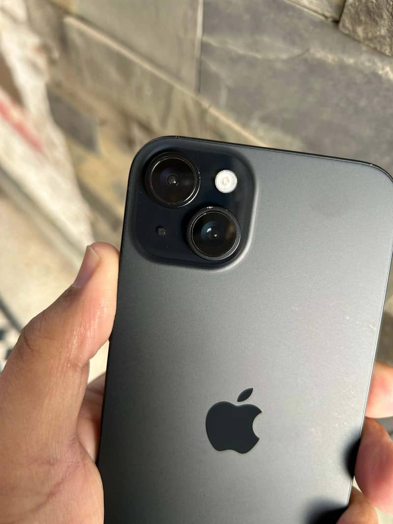 Apple iPhone 15 plus 8