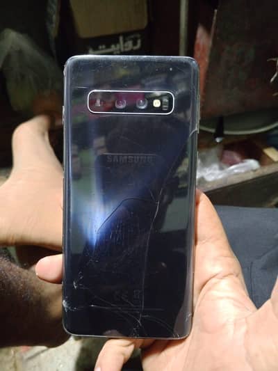 Samsung galaxy s10 8/128 exchange  possible iPhone or pixel
