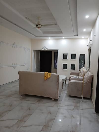 0321 86 10 688 Beautiful 10 Marla 1st floor with 3 bedrooms 1 store Tv lounge kitchen