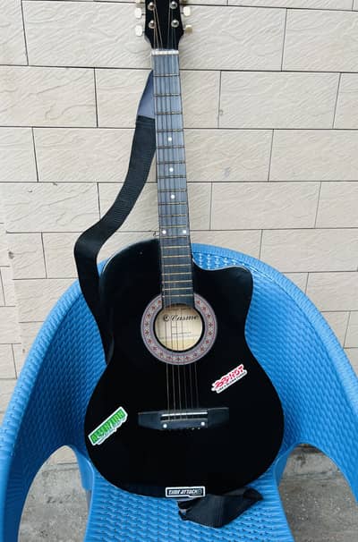 Guitar All Good Condition Play krne mn 100 %%Ok Hai with bag
