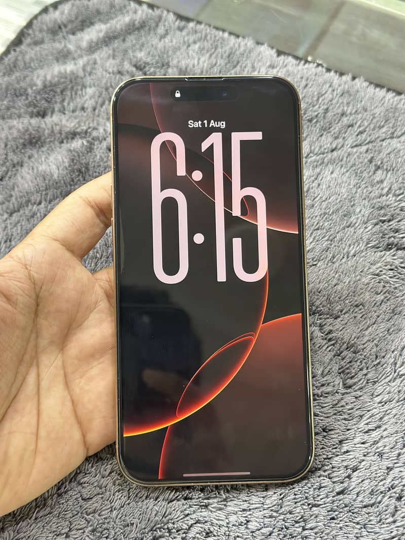 Apple iPhone 16 Pro Max 3