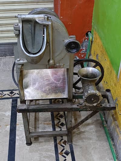 cheese crusher + keema maker