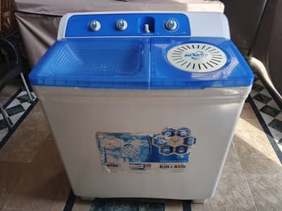 Boss washing + dryer machine