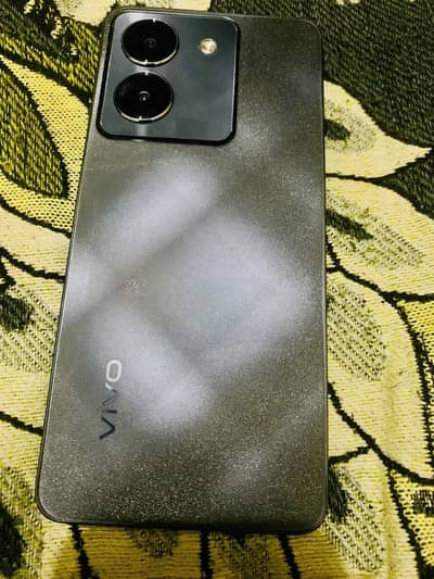 Vivo Y36
