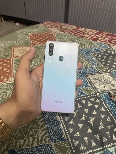Vivo Y17
