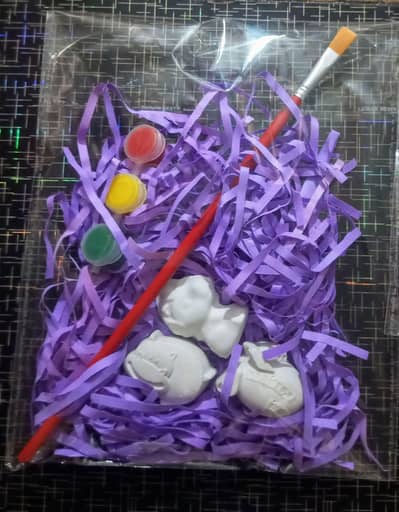 I am selling kids pop toys painting kit