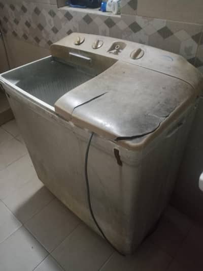Washing Machine with Spinner Urgent for Sale