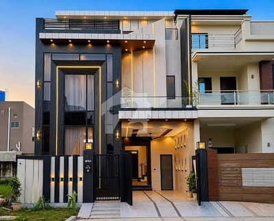 On Excellent Location In Citi Housing Society 1237 Square Feet House For sale