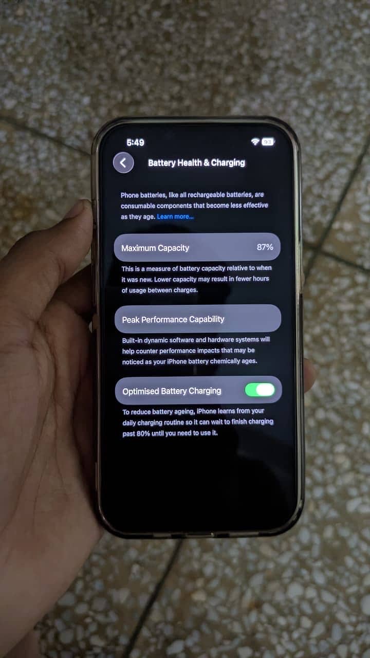 iPhone 14 6