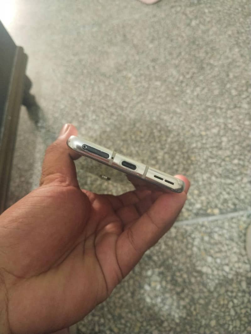 One Plus 8 4