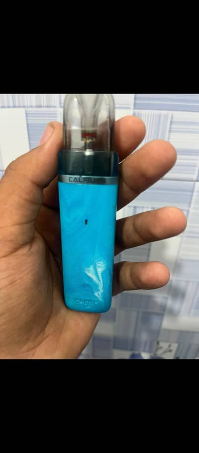 vapes