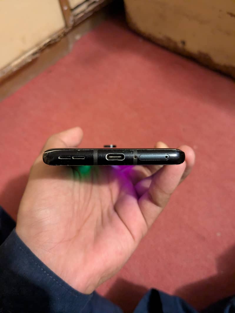 One Plus 8 Pro 5