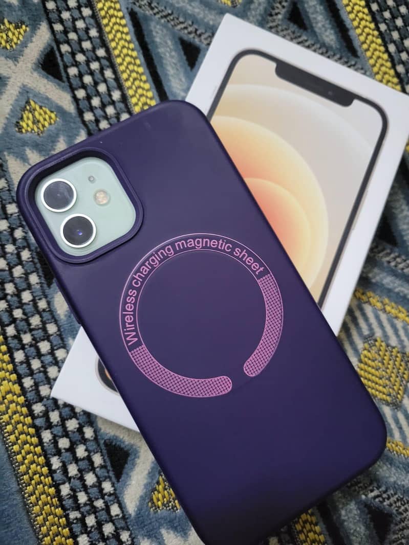 Apple iPhone 12 2